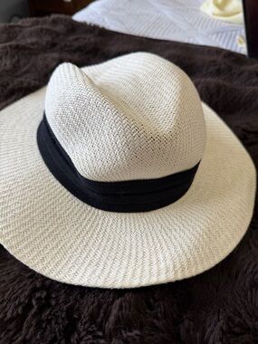 Zara Wide Brimmed Sun Hat Size Small
